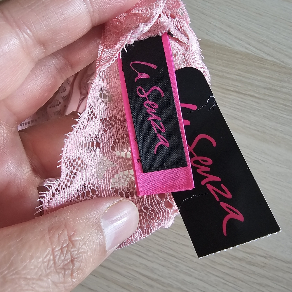 NWT La SENZA Pink Lace Bralette Size L - Picture 3 of 4